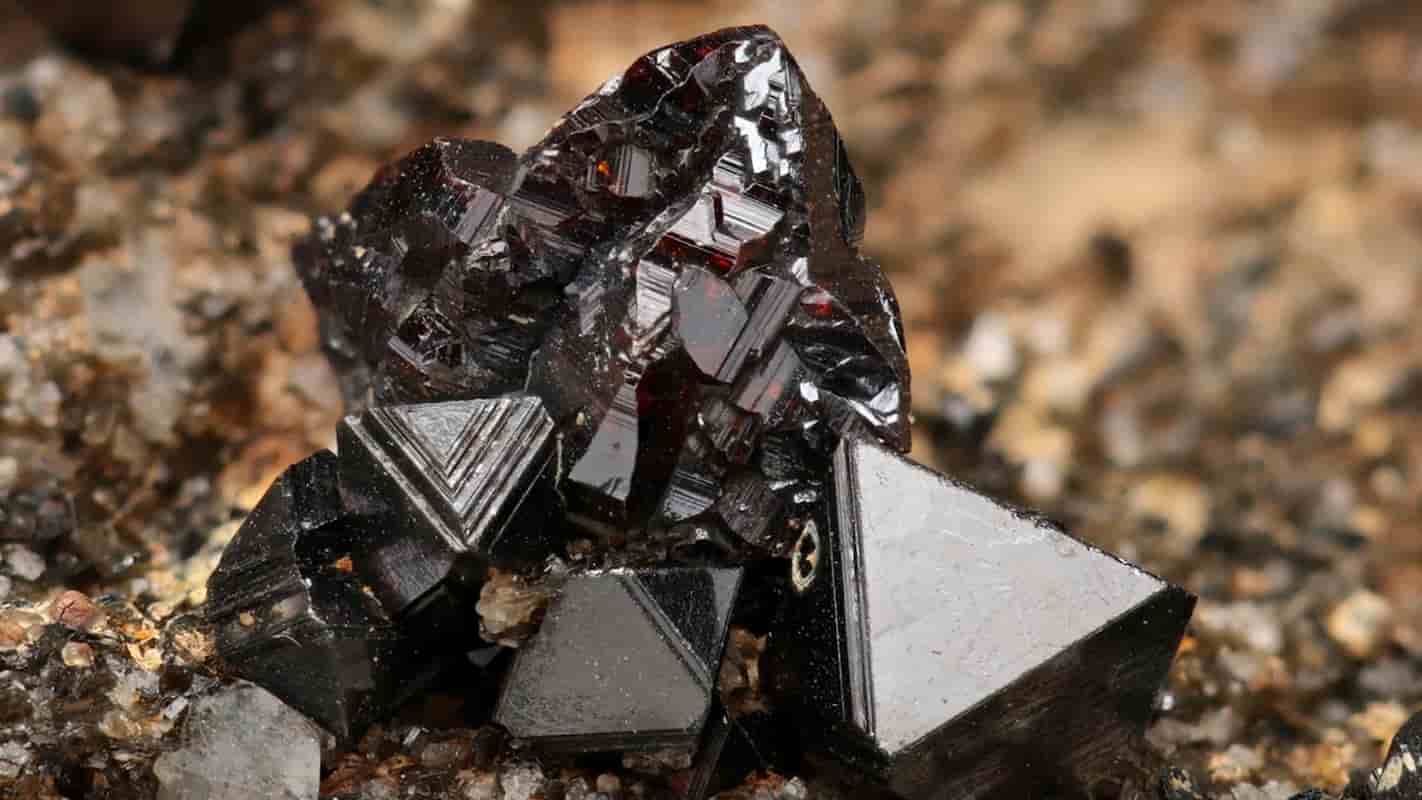 سنگ آهن